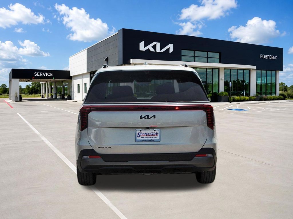 New 2026 Kia Carnival MPV Van
