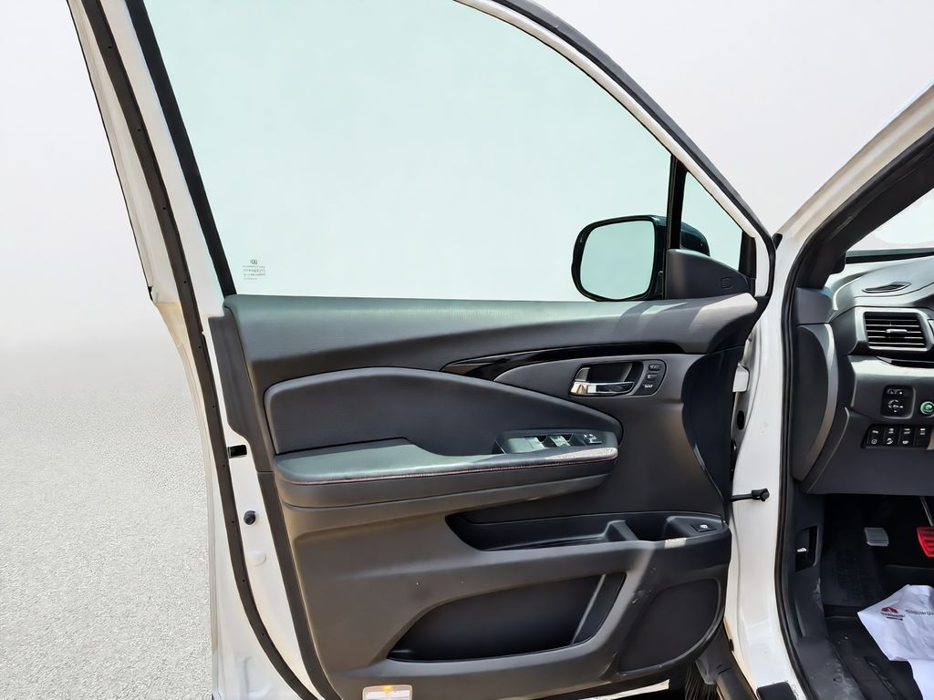 2023 Honda Ridgeline Black Edition White at AutoSavvy Houston Southwest