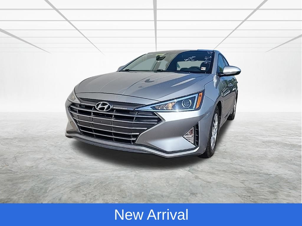 Stellar Silver 2020 Hyundai Elantra Sedan Front-Wheel Drive Continuously Variable Transmission