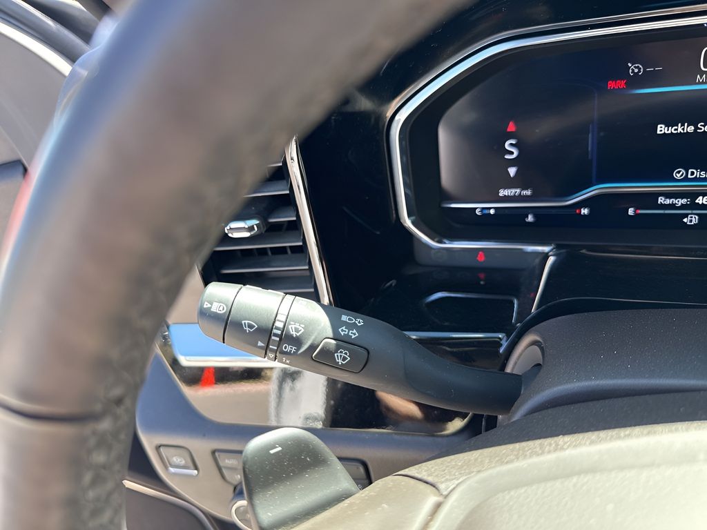 Used Car 2025 Chevrolet Silverado 1500  Lt Trail Boss For Sale Under $60,000 In Austin, Texas