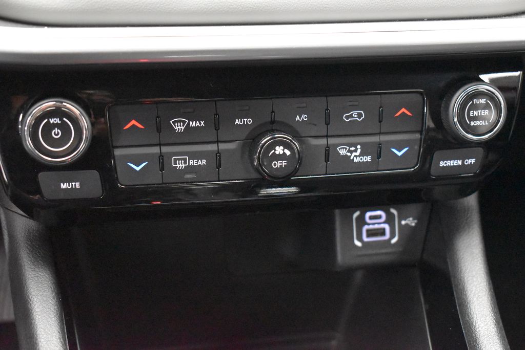 Thumbnail: 2025 Jeep Compass - 19