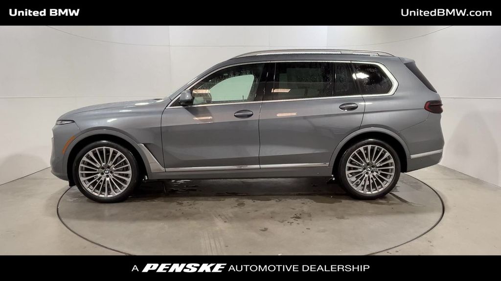 2025 BMW X7 xDrive40i 5