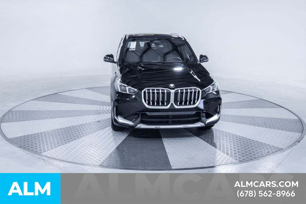Used 2025 Black BMW xDrive28i image 15