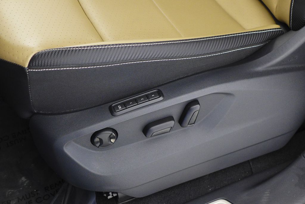 Thumbnail: 2023 Volkswagen Atlas - 23