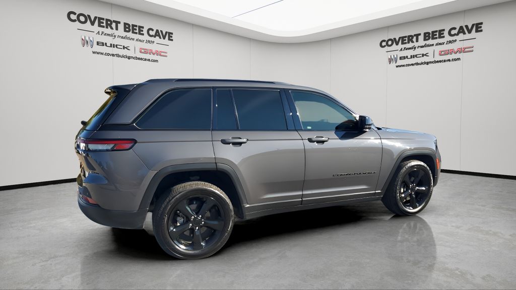 Used Car 2023 Jeep Grand Cherokee  Altitude X For Sale Under $30,000 In Austin, Texas