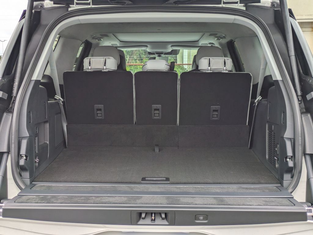 2026 Lincoln Navigator Black Label L