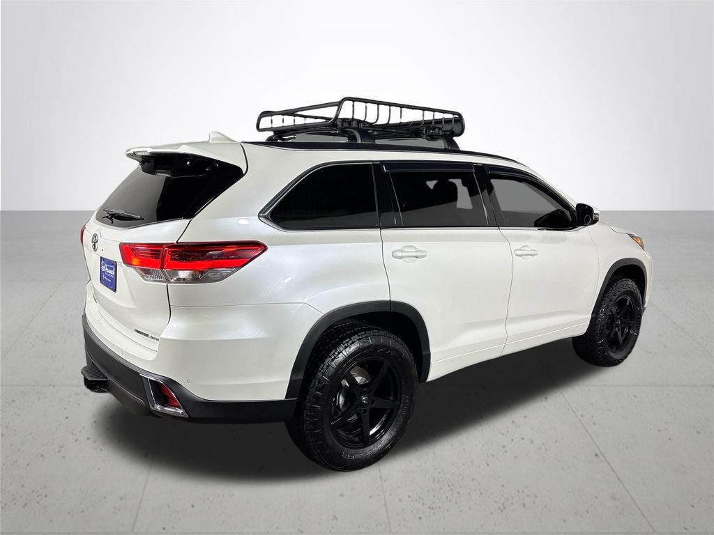 2019 Toyota Highlander Limited Platinum