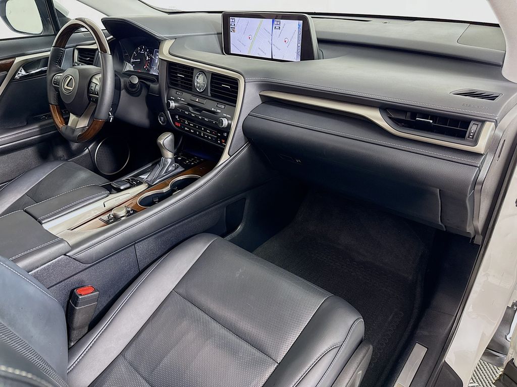 Thumbnail: 2018 Lexus RX - 30