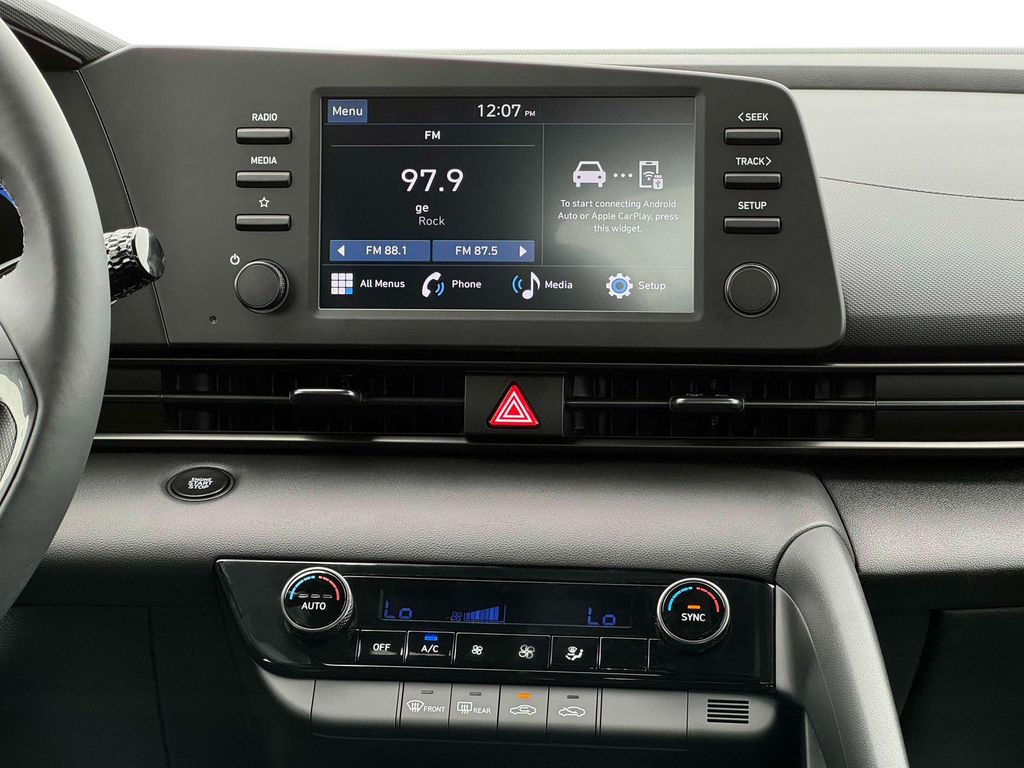 2025 Hyundai Elantra Sport 19