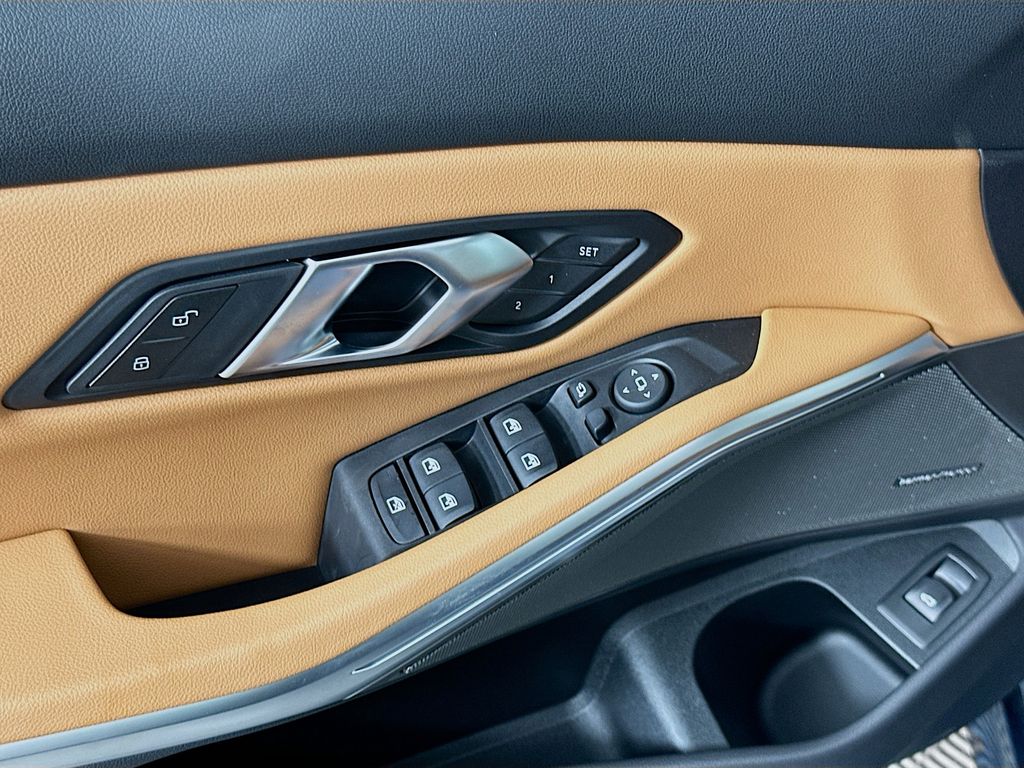 Thumbnail: 2025 BMW 3 Series - 20