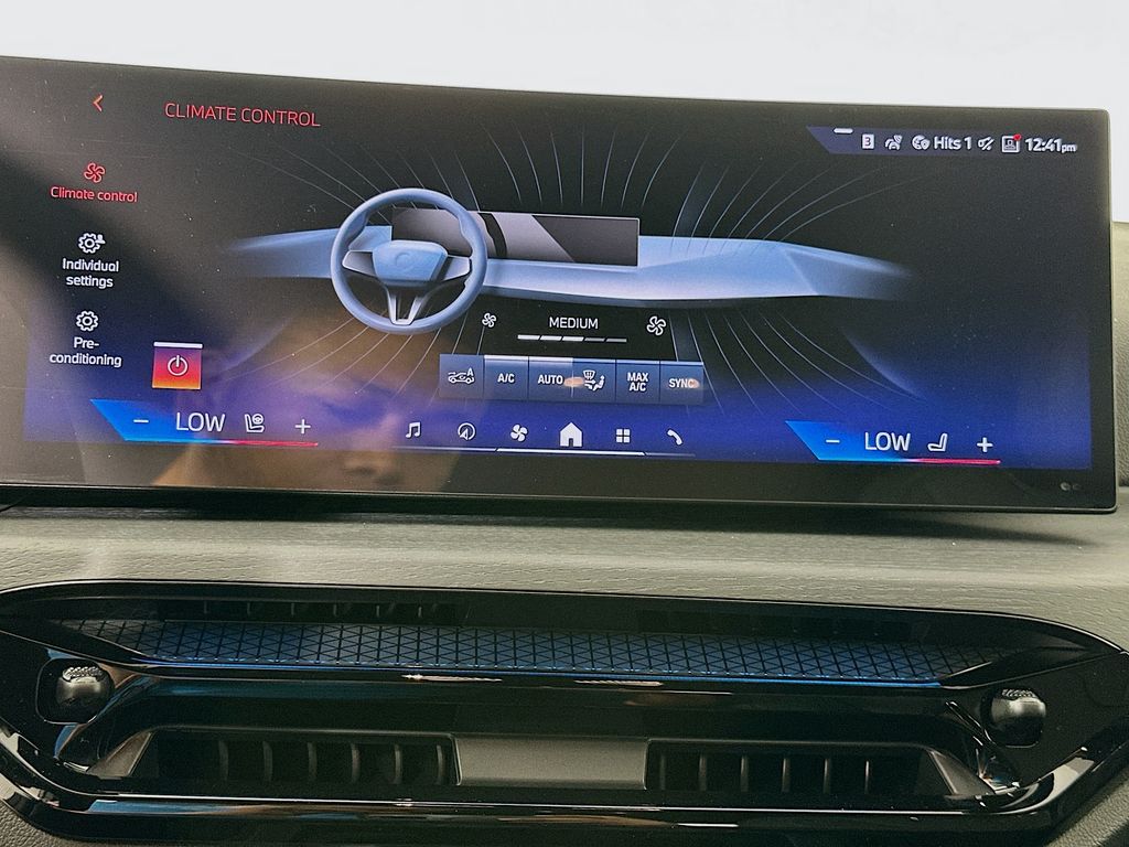 Thumbnail: 2026 BMW i4 - 14