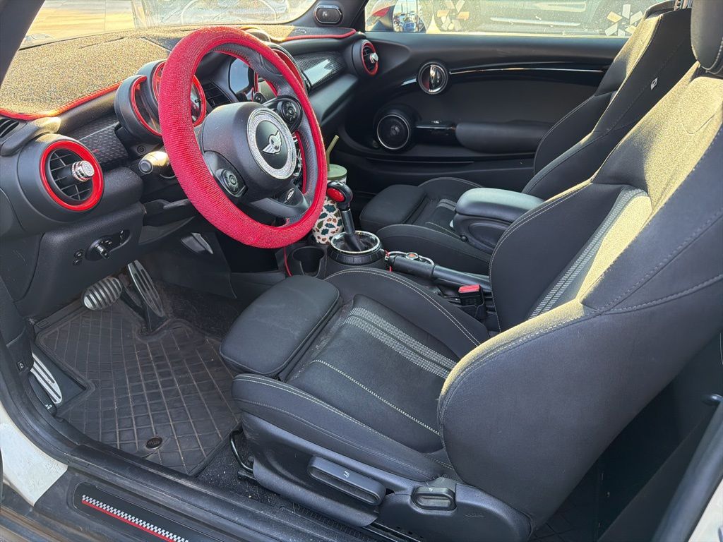 Thumbnail: 2015 MINI Cooper - 8
