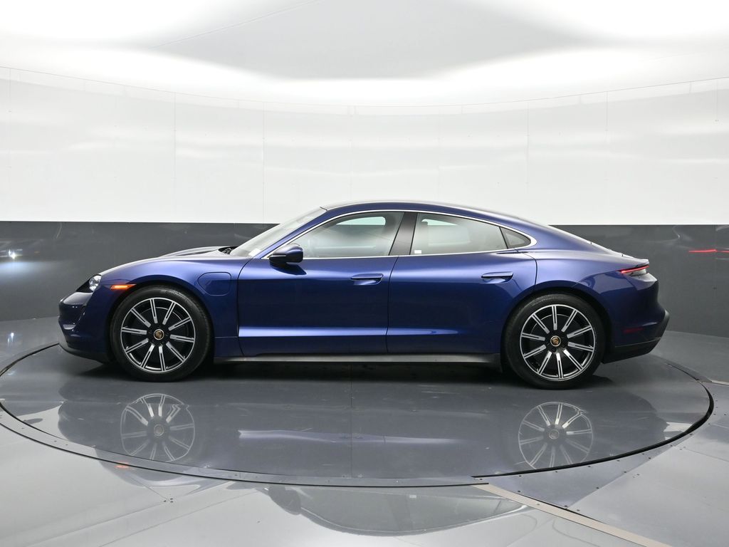 Used 2022 Blue Porsche Base image 5
