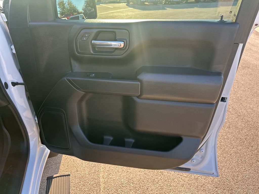 Used Car 2022 Chevrolet Silverado 1500  Custom For Sale Under $35,000 In Austin, Texas