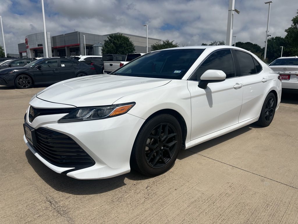 Super White 2020 Toyota Camry LE FWD Sedan Front-Wheel Drive 8-Speed Automatic