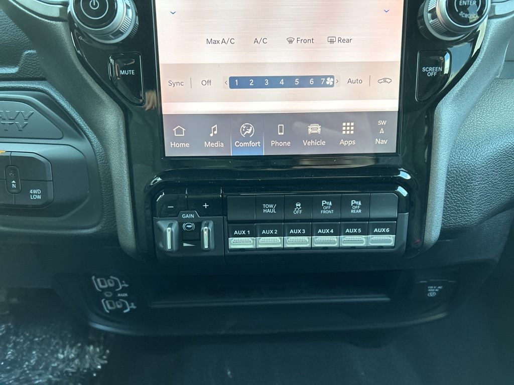 2026 RAM 2500 Tradesman - Photo 12