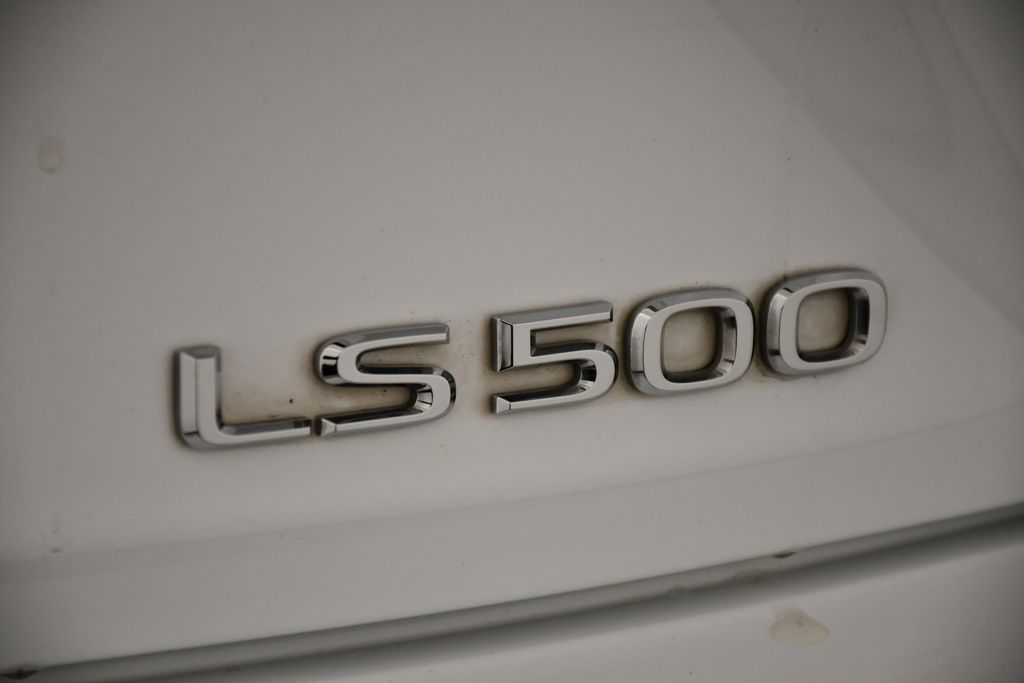 Thumbnail: 2023 Lexus LS - 9