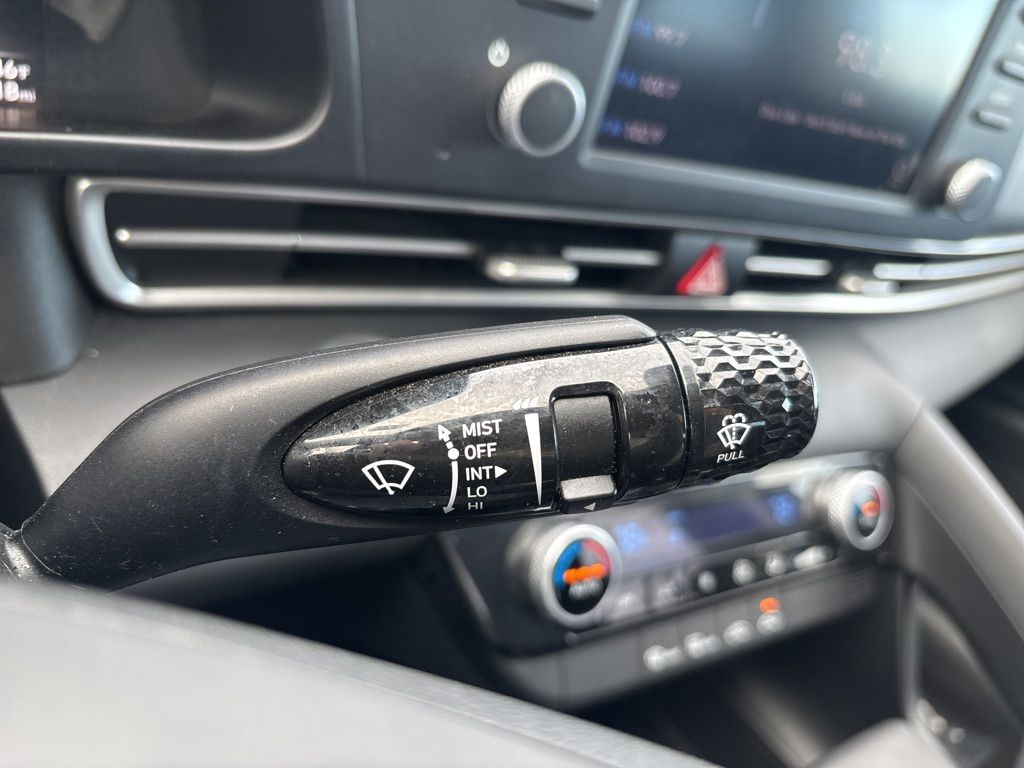 Used 2023 Hyundai Elantra Sedan