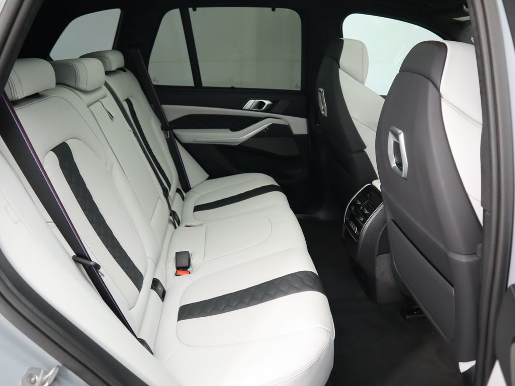 Thumbnail: 2026 BMW X5 - 23