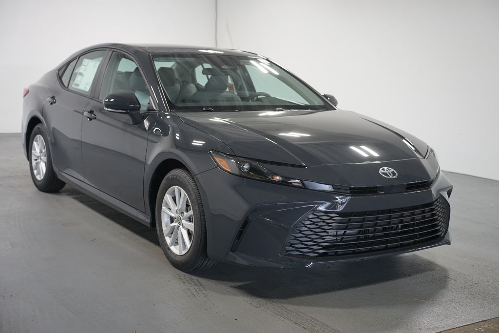 Thumbnail: 2026 Toyota Camry - 3