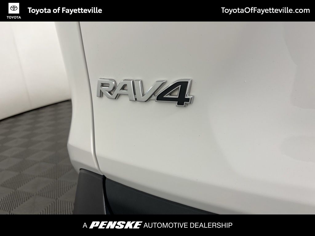Thumbnail: 2024 Toyota RAV4 - 19