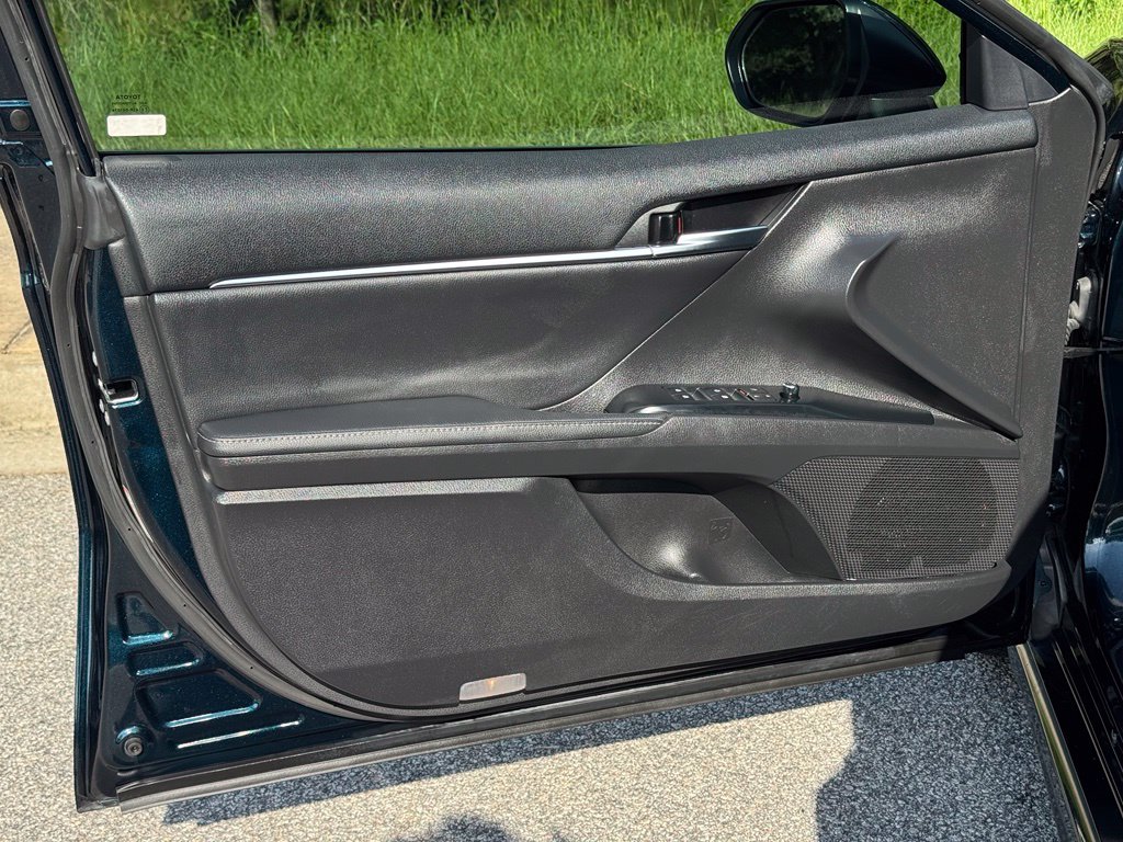 2020 Toyota Camry XSE V6 Galactic Aqua Mica - Jim Hudson Acura - Image 28
