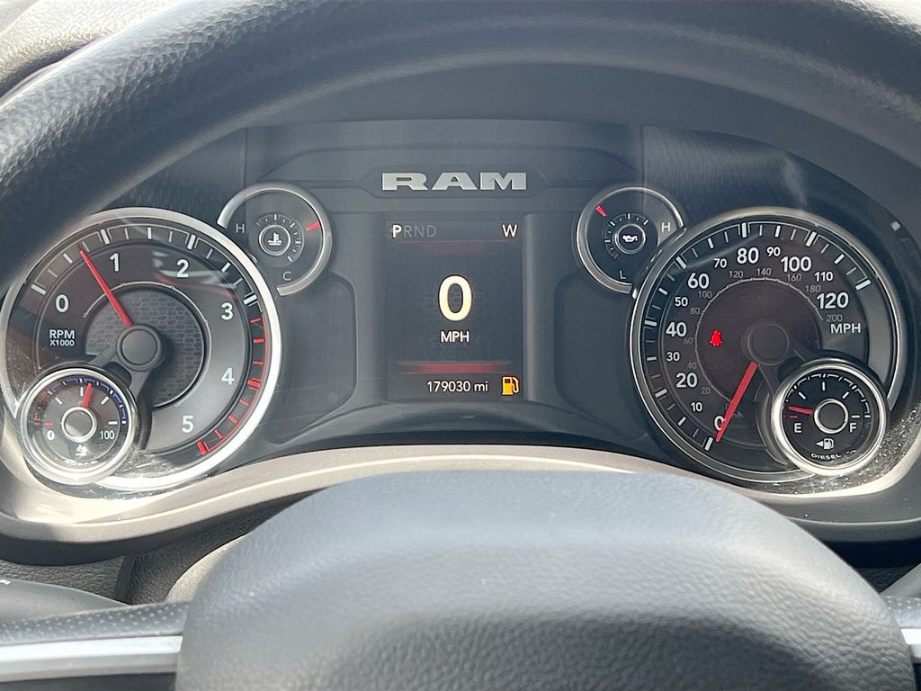 Used 2022 White Ram Big Horn image 12