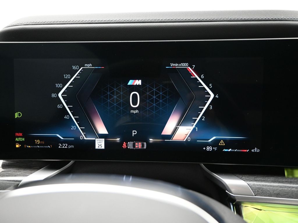 2024 BMW 760i xDrive