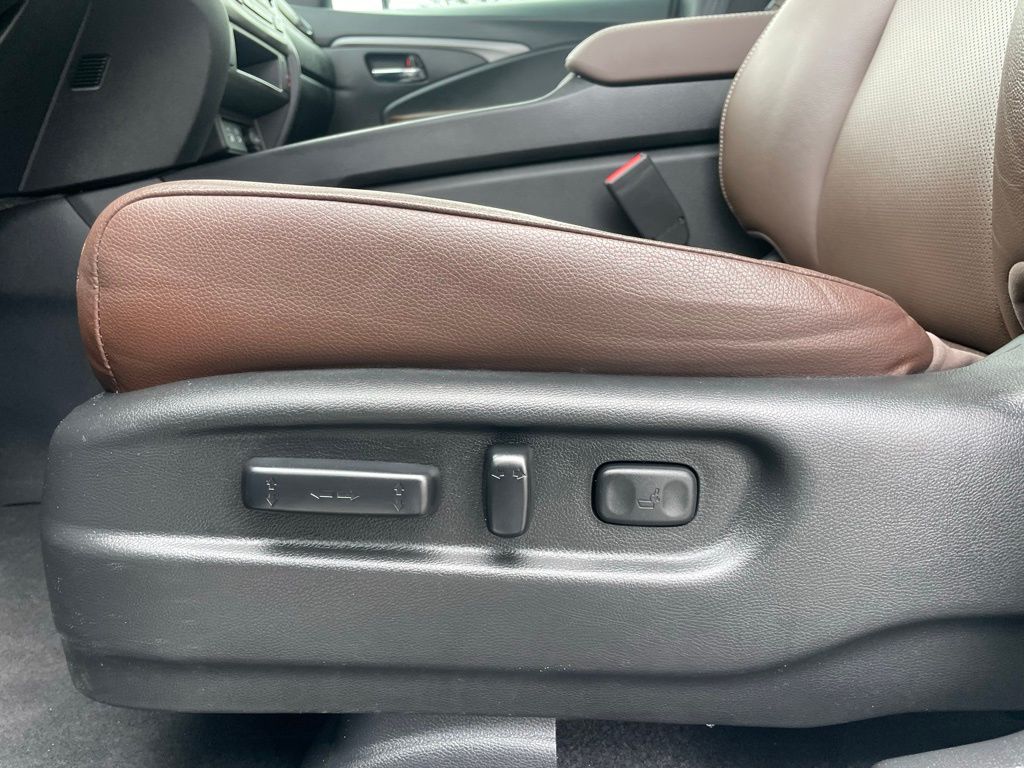 Thumbnail: 2025 Honda Ridgeline - 25