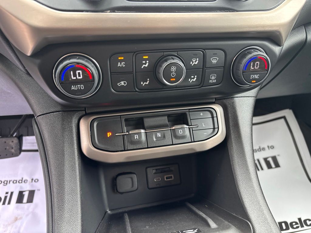 Used 2023 GMC Acadia SUV