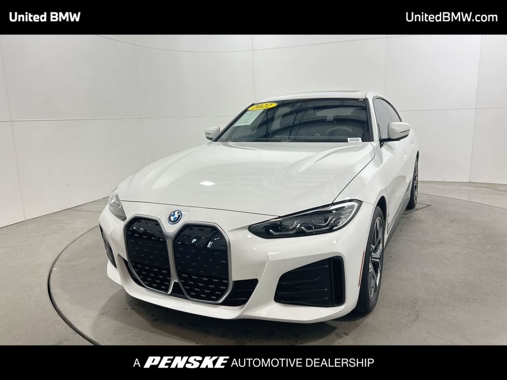 Thumbnail: 2022 BMW i4 - 1