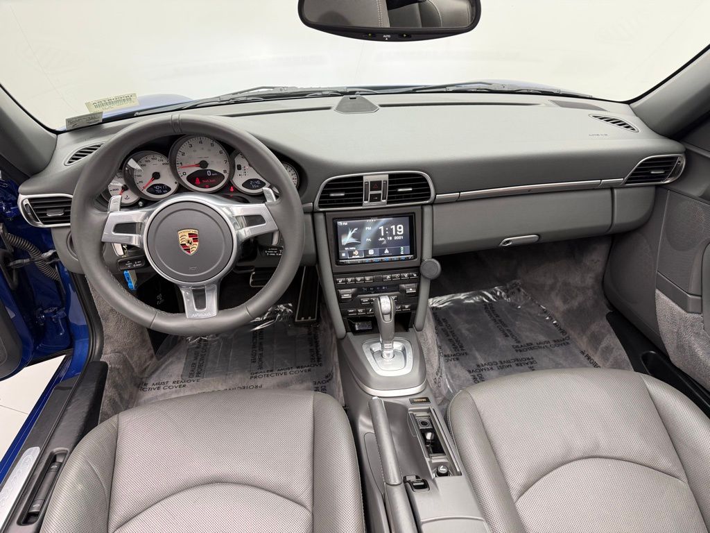 Thumbnail: 2009 Porsche 911 - 26