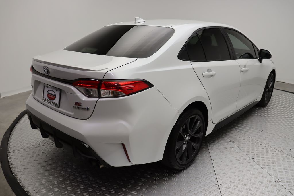 Thumbnail: 2024 Toyota Corolla - 8