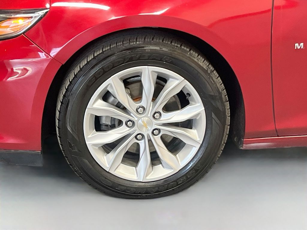 Used 2024 Radiant Red Tintcoat Chevrolet LT image 30