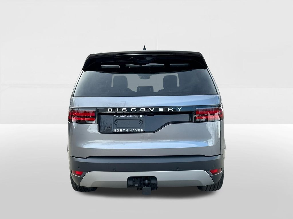 new 2026 Land Rover Discovery car, priced at $69,410