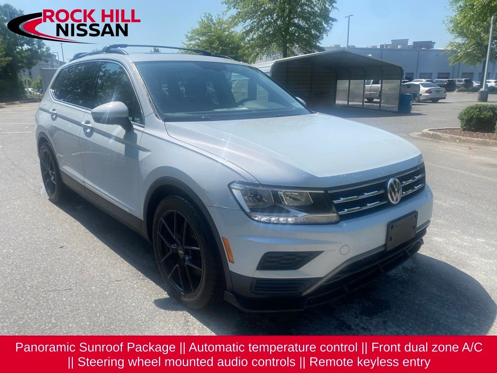 White Silver 2018 Volkswagen Tiguan SUV / Crossover All-Wheel Drive 8-Speed Automatic