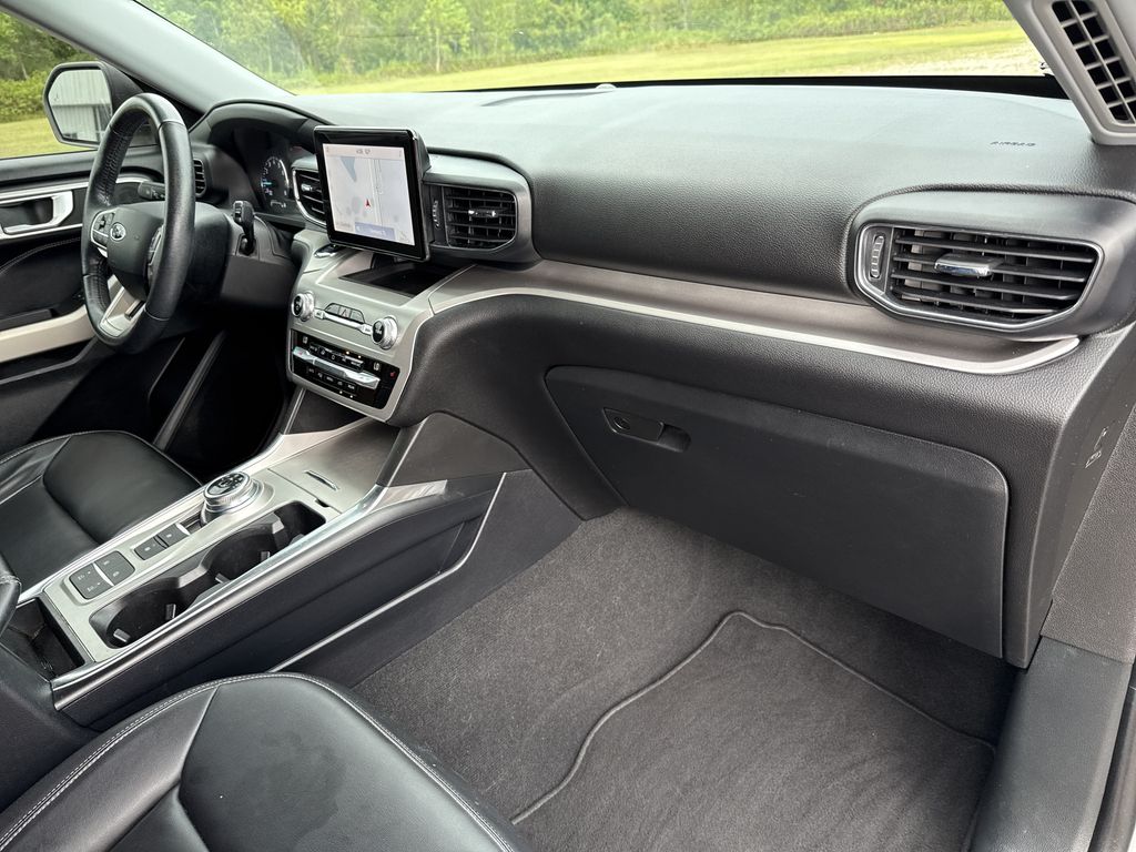 2021 Ford Explorer XLT Silver at Emmons Autoplex