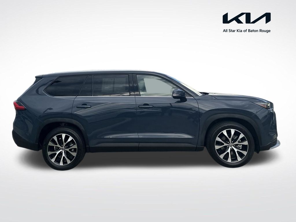 White (Cloud) 2024 Toyota Grand Highlander Hybrid SUV / Crossover All-Wheel Drive 6-Speed Automatic