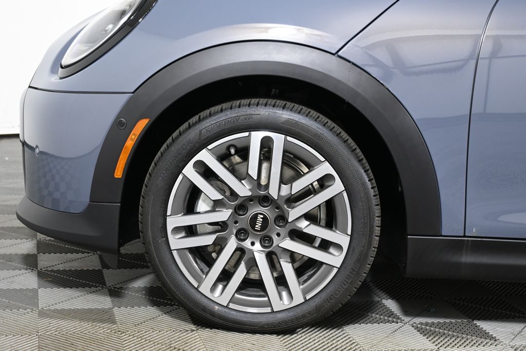 Thumbnail: 2026 MINI Cooper - 18