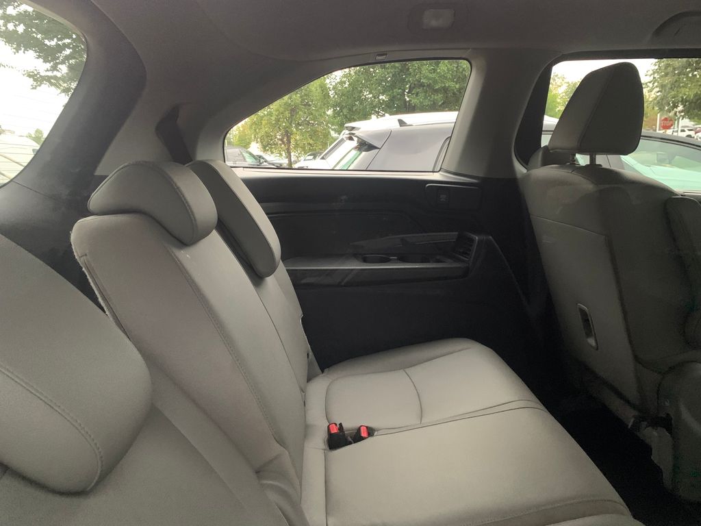 Thumbnail: 2018 Honda Odyssey - 11