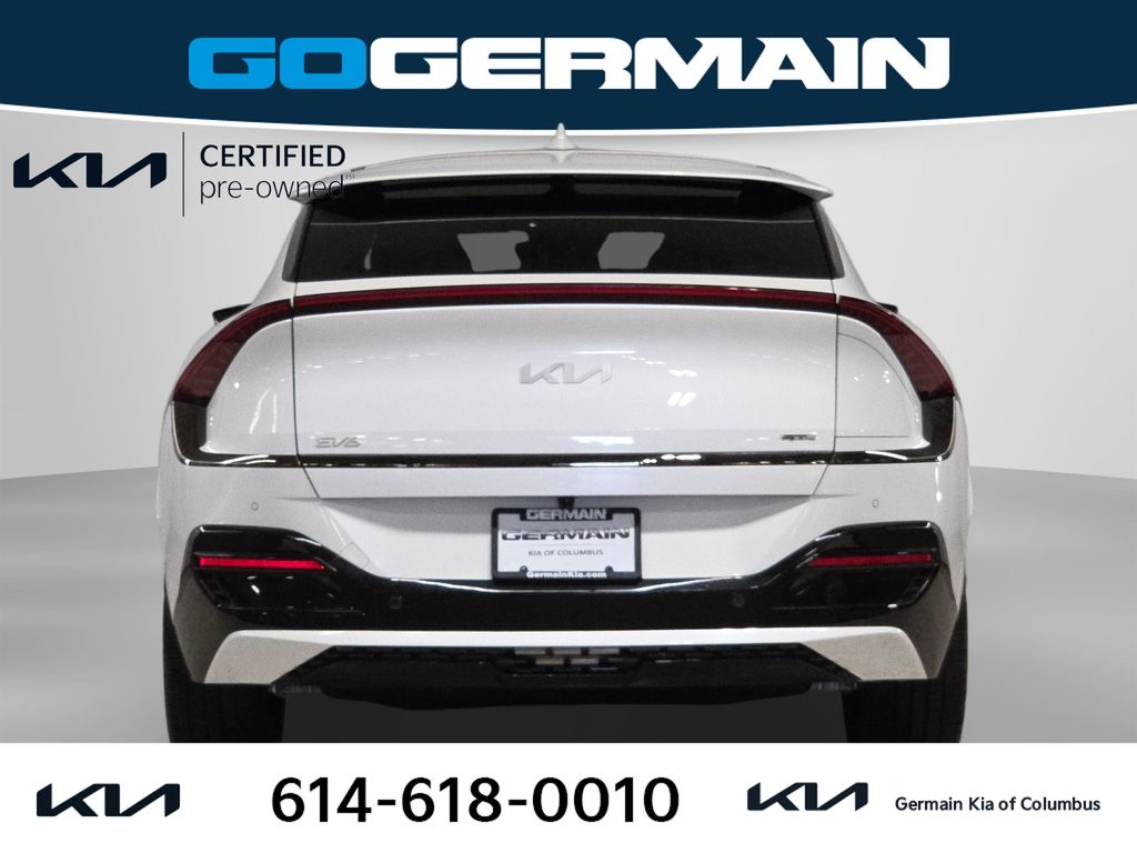 Certified Used 2023 White Kia GT-Line image 9