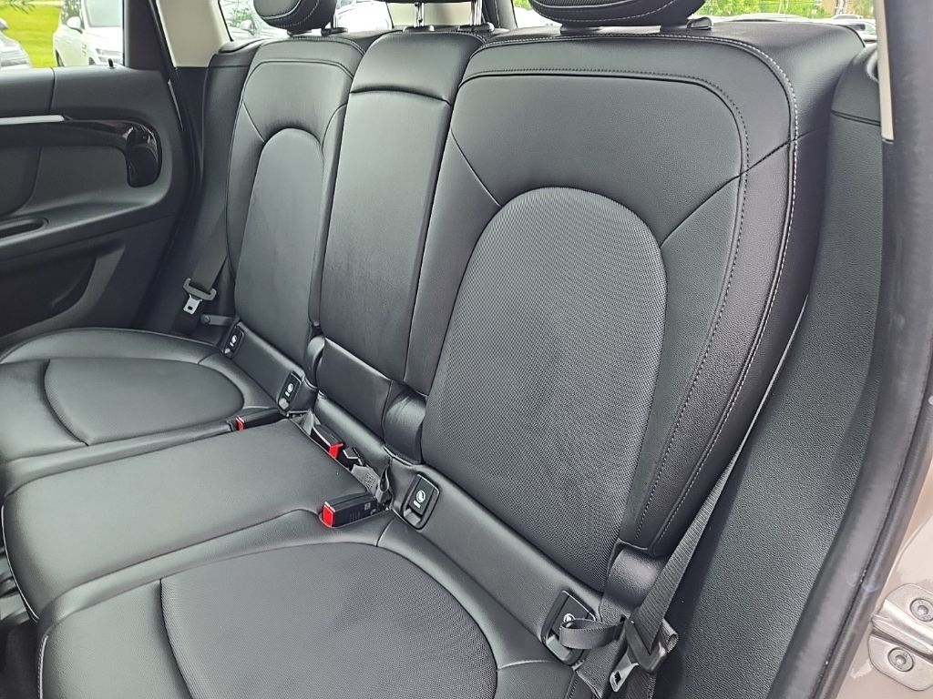 2023 MINI Cooper Countryman S 28