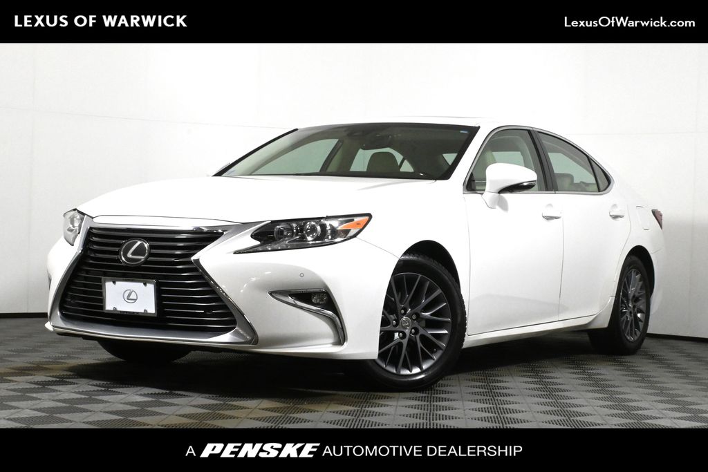 Thumbnail: 2018 Lexus ES - 1