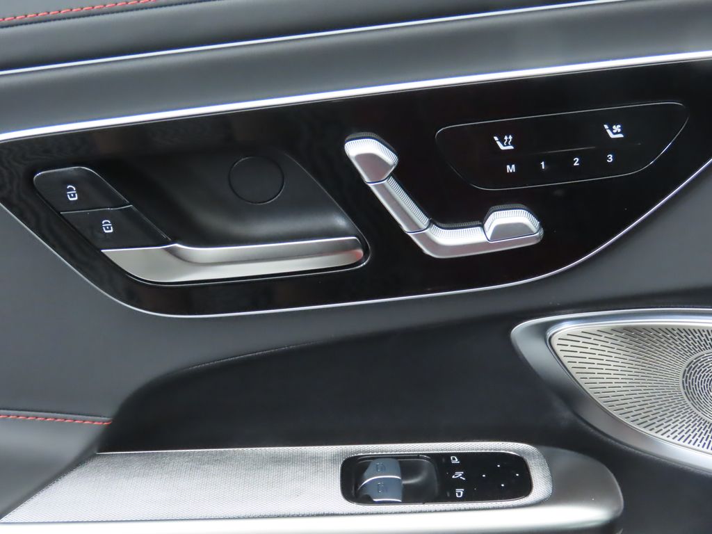 Thumbnail: 2026 Mercedes-Benz CLE - 25