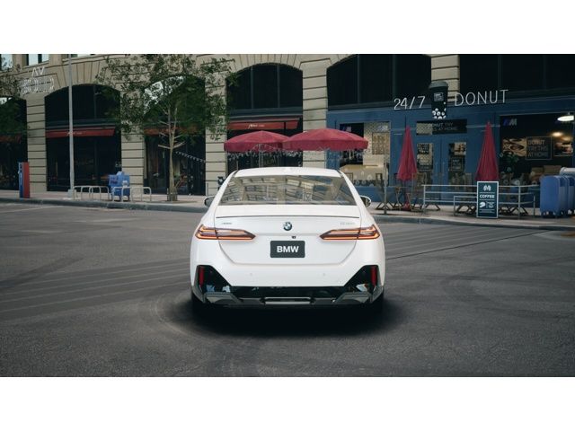 Thumbnail: 2026 BMW 5 Series - 5