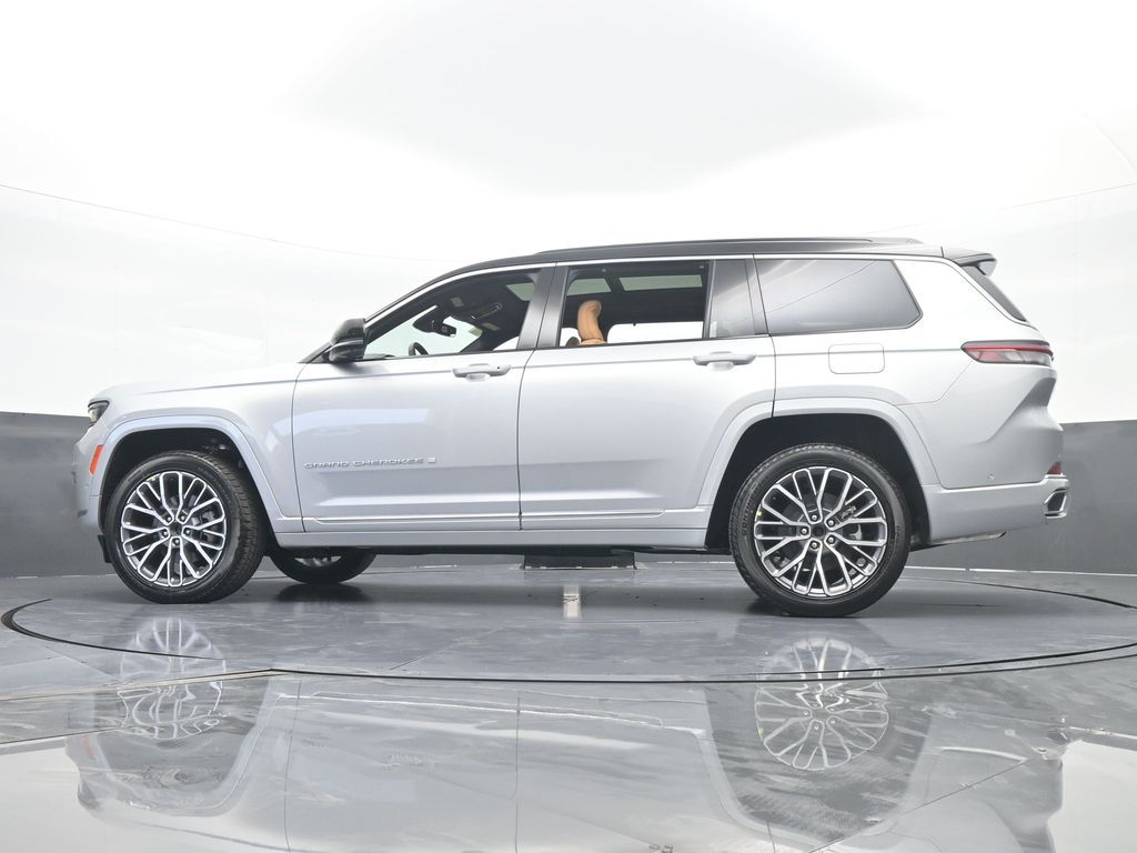 New 2025 Silver Zynith Jeep Summit image 70