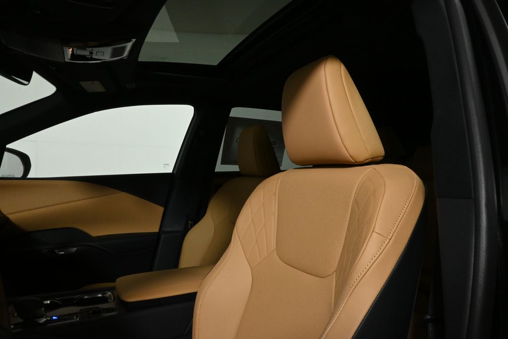 Thumbnail: 2025 Lexus RX - 16