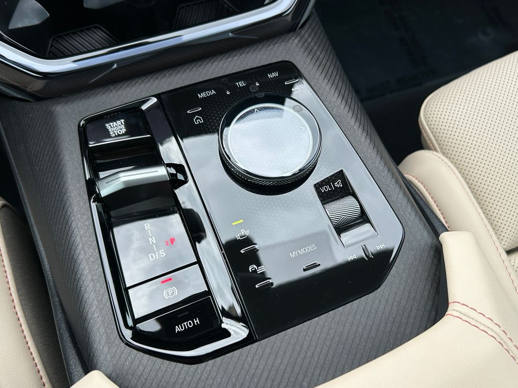 Thumbnail: 2025 BMW X3 - 29