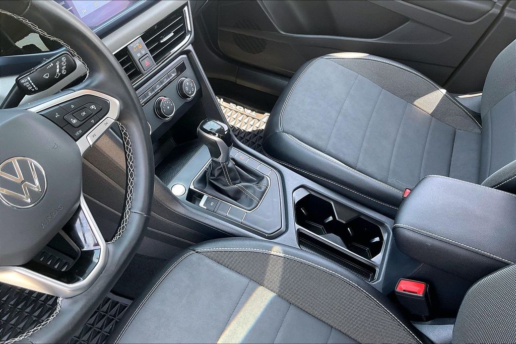 Used 2022 Volkswagen Taos SUV