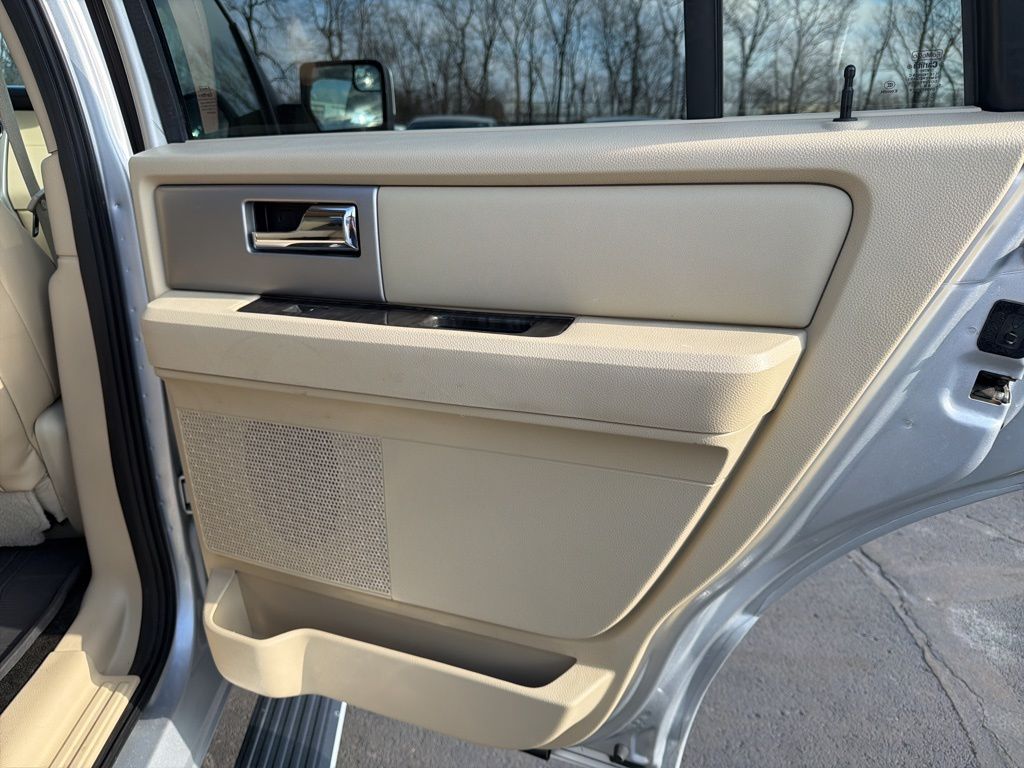 Thumbnail: 2016 Ford Expedition - 26